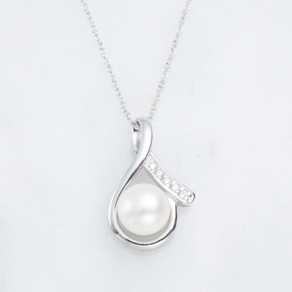 Wedding Jewelry - Pearl and CZ necklace - Lot #-049